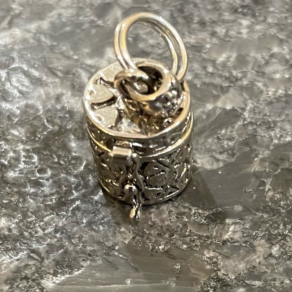 Sterling silver charm, fits Pandora bracelet